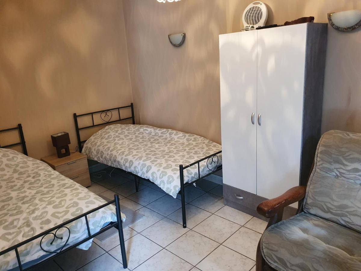 Appartement F1 Rez De Chausser Bg N°2 Бэн-ле-Бэн Экстерьер фото